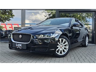 Jaguar XE 2.0 Prestige + XENON + VOLLEER + NAVIGATIE
