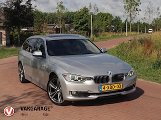 BMW 3-serie Touring 320i Executive | Panoramadak | Cruise Control | Parkeersensoren | Automaat |