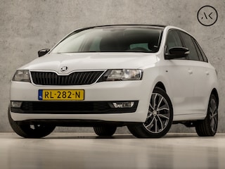 Skoda Rapid Spaceback 1.0 TSI Greentech Sport Automaat (PANORAMADAK, NAVIGATIE, CLIMATE, STOELVERWARMING, SPORTSTOELEN, GETINT GLAS, PARKEERSENSOREN, LM VELGEN, NIEUWSTAAT)
