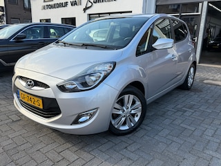 Hyundai ix20 1.6i Go! automaat, Navigatie,Airco,Achteruitrij camera,Trekhaak