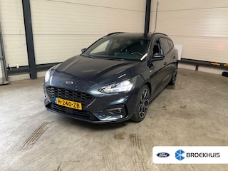 Ford Focus Wagon 1.0 EcoBoost ST Line Business | AGR-Stoel | Winter Pakket | Camera | Trekhaak Afneembaar | Full LED | 18 Inch |