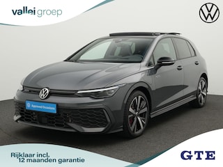 Volkswagen Golf 1.5 eHybrid 272 pk DSG GTE | Panoramadak | IQ Light | Head-up display | Stuur-/stoelverwarming
