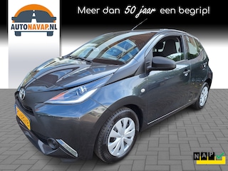Toyota Aygo 1.0 VVT-i X-Fun 5Drs /66.000 Km/Airco/Bluetooth/Led/Garantie