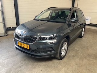Skoda Karoq 1.0 TSI 110 pk Business Edition | Apple Carplay/Android Auto|telefoonintegratie premium | Buitenspiegels elektrisch verstel- en verwarmbaar | Cruise control
