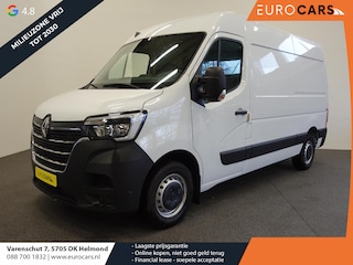 Renault Master T33 2.3 dCi 135 L2H2 BPM VRIJ! Airco Cruise control Parkeersensoren Navigatie Trekhaak
