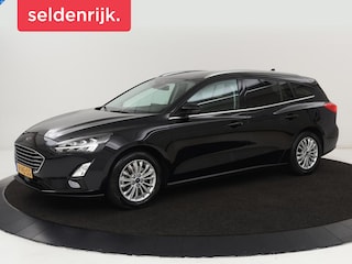 Ford Focus 1.0 EcoBoost Titanium X | Stoel & stuurverwarming | Trekhaak | Adaptive cruise | Camera | Full LED | Carplay | B&O Sound | Digital Cockpit | Keyless | Climate control