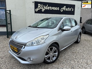 Peugeot 208 1.4 VTi Allure 5Deurs | Clima | Cruise | Navi | Dealer Onderhouden | Trekhaak Afneembaar