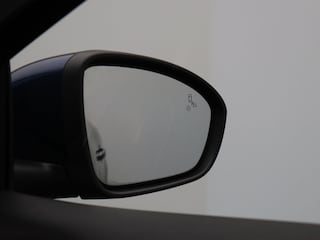 Renault Mégane Estate 140pk TCe Bose | Achteruitrijcamera | Apple Carplay/Android Auto | Cruise control |