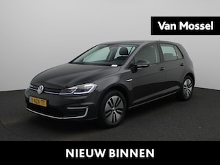 Volkswagen Golf E-DITION AUTOMAAT | ADAPTIEVE CRUISE | NAVIGATIE | PDC | CLIMA | APPLE CARPLAY | LMV | 12 MAANDEN BOVAG GARANTIE |