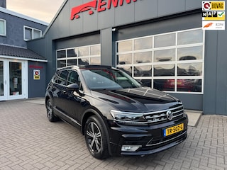 Volkswagen Tiguan 2.0 TSI 4Motion R-Line / Pano / Virtual / LED / Trekhaak / Full Option .