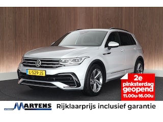 Volkswagen Tiguan 1.5 TSI 150pk DSG 2x R-Line Virtual Cockpit Navigatie