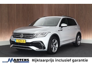 Volkswagen Tiguan 1.5 TSI 150pk DSG 2x R-Line Virtual Cockpit Navigatie