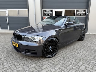 BMW 1-serie Cabrio 135i High Executive M-sport handbak Leer PDC stoelverwarming xen