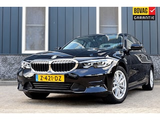 BMW 330e High Executive Rijklaarprijs-Garantie Navigatie Led Apple carplay Trekhaak Airco