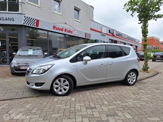 Opel Meriva 1.4 TURBO BLITZ / Trekhaak / Navigatie /
