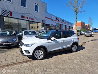 Seat Arona 1.0 TSI STYLE / Keyless / NAP / Navigatie / Camera /