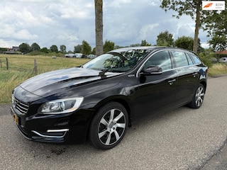 Volvo V60 2.4 D6 AWD Plug-In Hybrid Summum