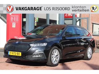 Skoda Octavia Combi 1.0 TSI e-Tech MHEV *Business* | Trekhaak | Carplay | Stoelverwarming | Cruise & Climate Control | PDC | Privacy | Navigatie | Bluetooth |