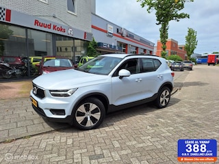Volvo XC40 1.5 T2 MOMENTUM