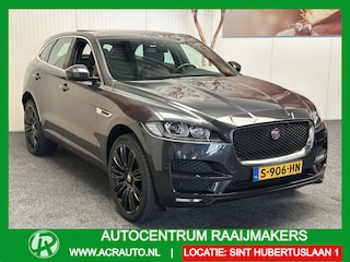 Jaguar F-Pace 3.0 S/C PORTFOLIO AWD 35T LEDER NAVIGATIE CRUISE CONTROL PANORAMA SCHUIF/KANTELDAK MULTIMEDIA VOORBEREIDING RIJSTROOKSENSOREN DODEHOEKSENSOREN ACHTERUITRIJCAMERA ZEER MOOI !! Brgl