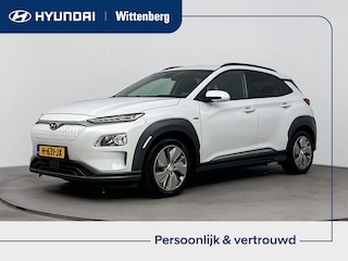 Hyundai Kona EV Fashion 64 kWh | Apple carplay & android | Camera | Dodehoek detectie | Head-up | 17''LV | Warmtepomp |