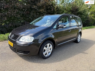 Volkswagen Touran 1.6-16V FSI Trendline Airco Koud!