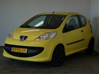 Peugeot 107 1.0-12V XR Nwe APK airco