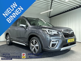 Subaru Forester 2.0i e-BOXER First Edition Automaat | Trekhaak | Leder | Memory