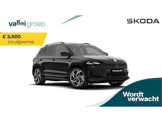 Skoda Karoq Sportline Business 1.5 TSI 110 kW / 150 PK SUV 7 v | Sportstoelen | Vitrual Cockpit | LED Matrix | Camera | 19" velgen | Trekhaak |