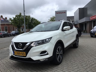 Nissan Qashqai 1.3 DIG-T 140 MT N-Connecta+Design Pack