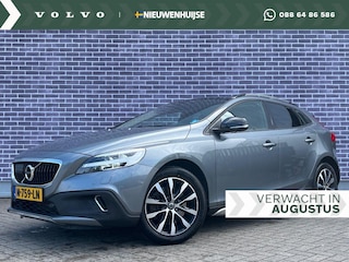 Volvo V40 1.5 T3 Summum | Trekhaak | Adaptieve cruise control | BLIS | Elektrische bestuurdersstoel | Panorama dak |