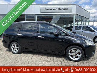 Mitsubishi Grandis 2.4-16V Limited, 7 persoons, climatronic, cruisecontrol, trekhaak, pdc.