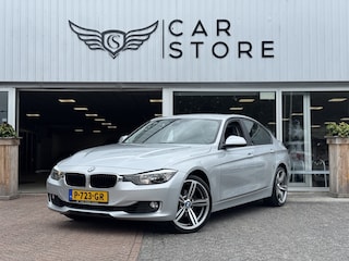 BMW 320i High Executive |NAV|ST VWM|LEDER|ECC|PDC|19" LM VELGEN