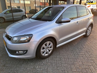 Volkswagen Polo 1.2 TDI BlueMotion Comfortline / Navigatie / 5-drs