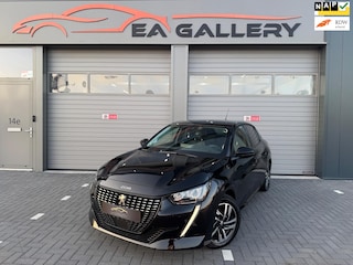 Peugeot 208 1.2 PureTech Allure 100 PK Carbon | Nav | Camera | Sensor