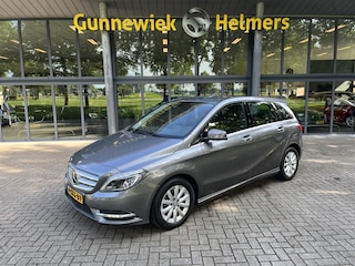 Mercedes-Benz B-klasse 200 Ambition | AUTOMAAT | BLUETOOTH | CRUISE | NAVI | PDC V&A | TREKHAAK