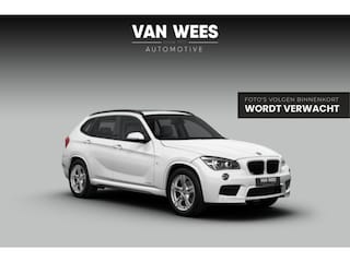 BMW X1 E84 sDrive20i High Executive M-sport | M-pakket | Automaat | NL auto | 184 pk | Dakraam | 2e eigenaar | Navi | Xenon | 18 inch | PDC | Cruise control | Stoelverwarming | ➡️