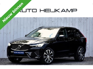 Volvo XC60 B5 Ultimate Dark | Pilot Assist | Trekhaak | Head Up |