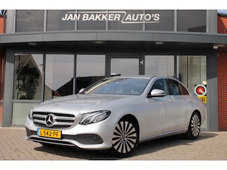Mercedes-Benz E-klasse 300 Avantgarde limousine ✅ Elec.trekhaak ✅ WideScreen ✅ Camera ✅ 245PK