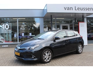 Toyota Auris 1.3 ASPIRATION TREKHAAK CRUISE CLIMA CAMERA NAVI DAB EL-RAMEN & SPIEGELS 1000kg TREKGEWICHT