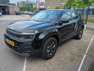 Jeep Avenger Longitude 54 kWh Business Pack 3 Fase 156pk Automaat | Navigatie | Parkeersensoren | Climate Control | Full-LED | !!