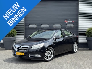 Opel Insignia 1.4 Turbo EcoFLEX Business Edition | Navigatie | Lederen Bekleding | Parkeersensoren | Climate Control |