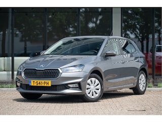 Skoda Fabia 1.0 TSI Business Edition | Navi by app | PDC | Cruise | DAB | Stoelverw.