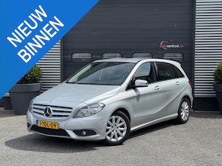 Mercedes-Benz B-klasse 180 | Navigatie | Cruise Control | Airco | Trekhaak |