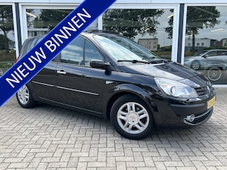 Renault Scénic 2.0-16V Tech Line Schuif-kanteldak / Trekhaak / Xenon / Cruise / Clima / Navi