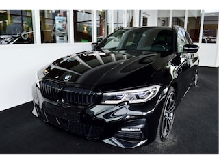 BMW 3-serie Touring 330e Hybride M-Sportedition | Zeer compleet !