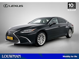 Lexus ES 300h Executive Line | Stoelverwarming en -ventilatie | Head-up Display | 360 graden camera | Schuifdak