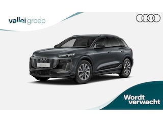 Audi Q6 e-tron 252 PK Advanced edition | Tech plus | Warmtewerend glas donker tint | Trekhaak, mechanisch draaibaar |
