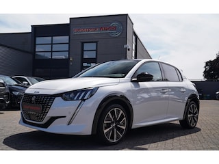 Peugeot 208 1.2 PureTech GT-Line | Automaat | Camera | Apple carplay | PDC | Climatronic airco | LED Koplampen | Parelmoer wit |