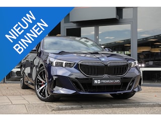 BMW 5-serie Touring 530e M Sport Edition | Bowers & Wilkins | Trekhaak elektrisch | Stoel koeling